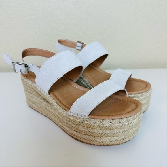 Steve Madden Bernadine Bone Suede Wedge Sandals Size 7.5 - Picture 3 of 7
